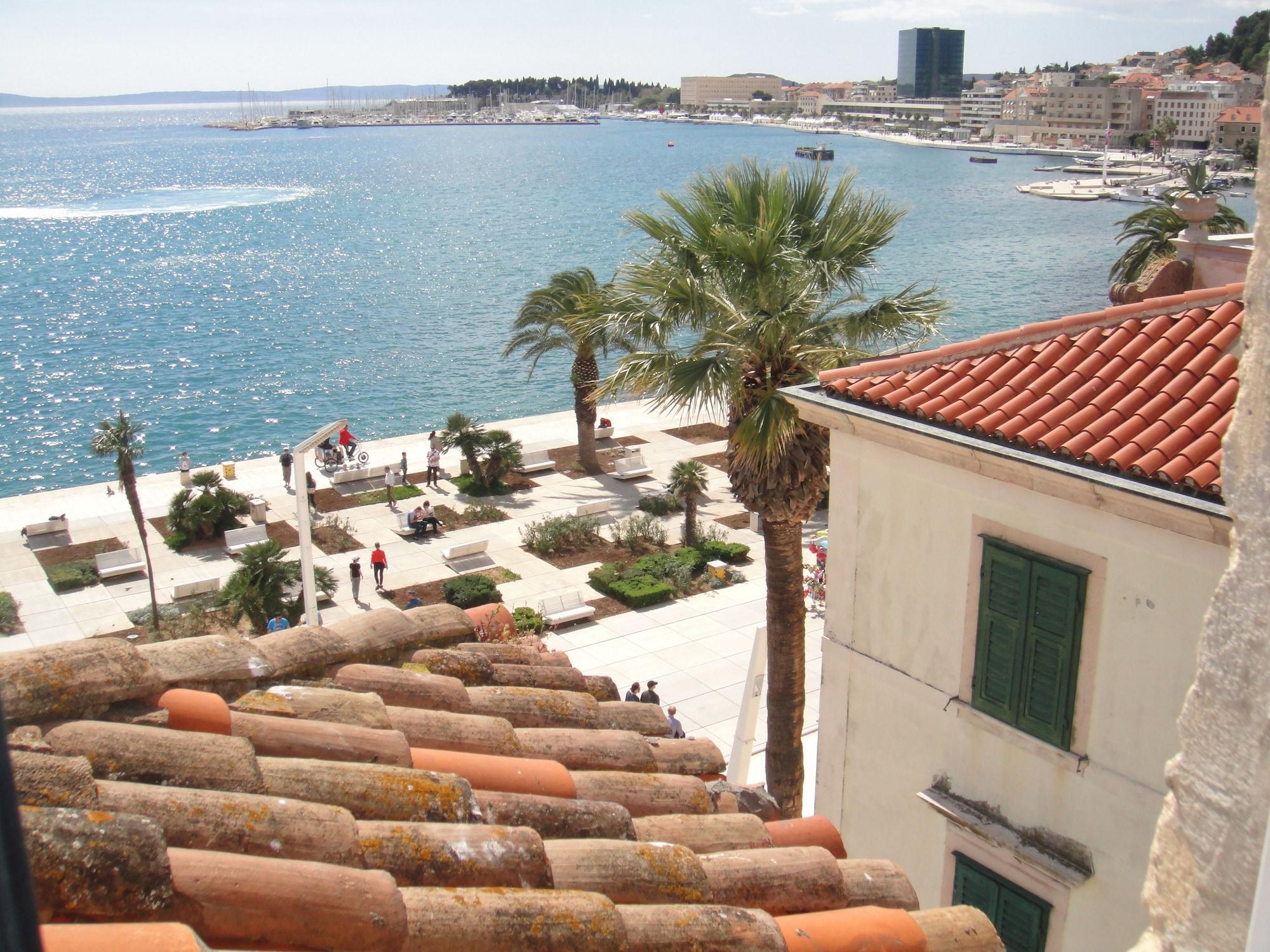 ספליט Hotel Kastel 1700 מראה חיצוני תמונה