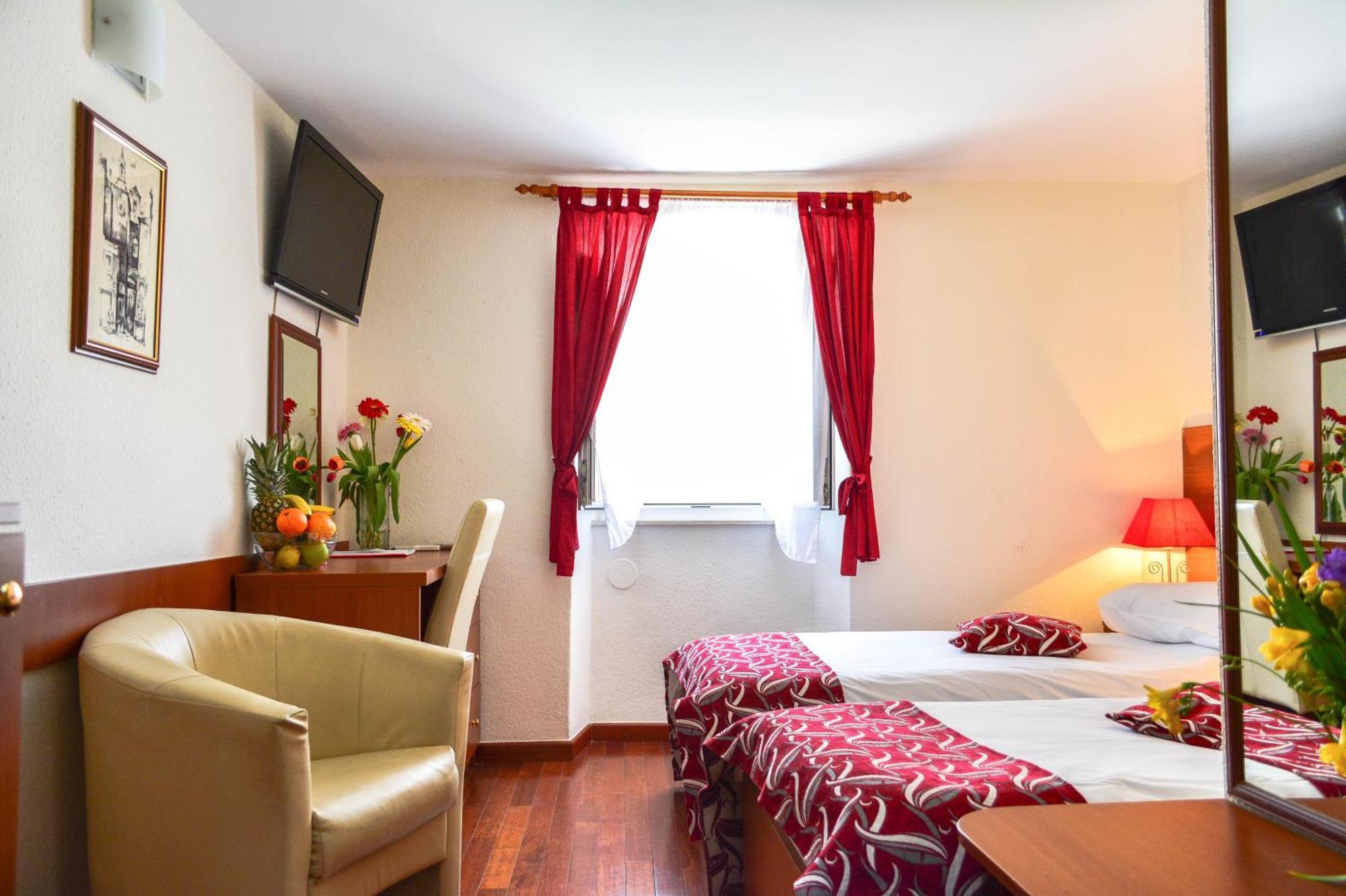 ספליט Hotel Kastel 1700 חדר תמונה